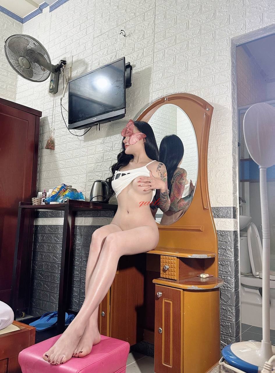 new-girl-tu-anh-em-gai-minh-day-vu-bu-lam-tinh-sieu-dinh-2635252-original